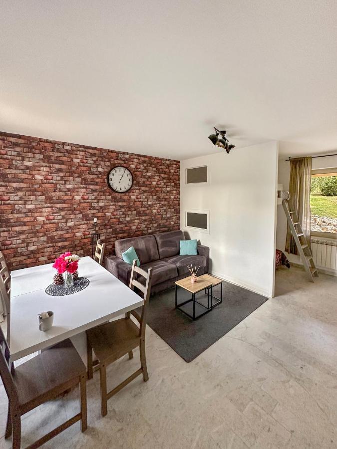 Magniolias - Residence Calme Avec Piscine, Tennis & Jardin 昂蒂布 外观 照片